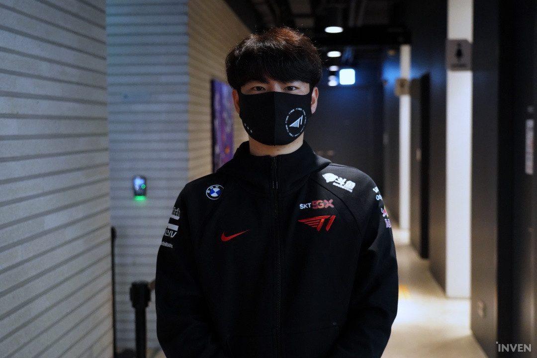 Coach Stardust