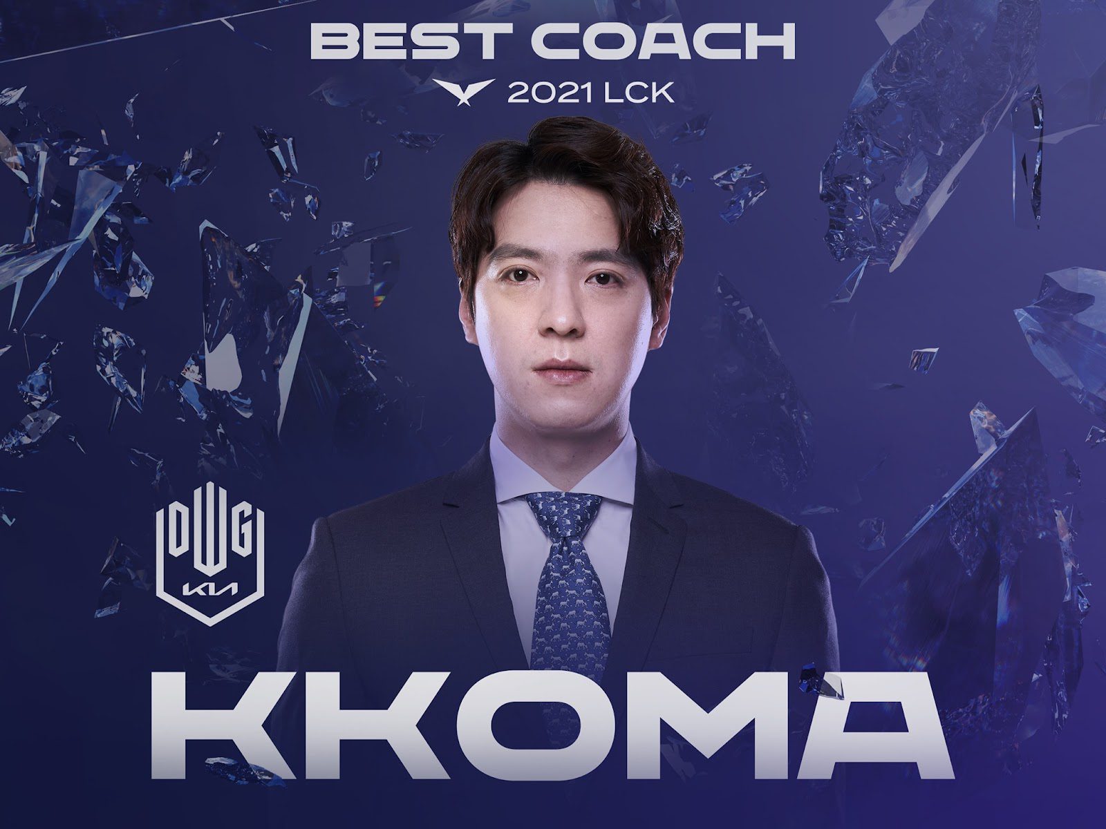 Coach kkOma awarded Best Coach after the group stage