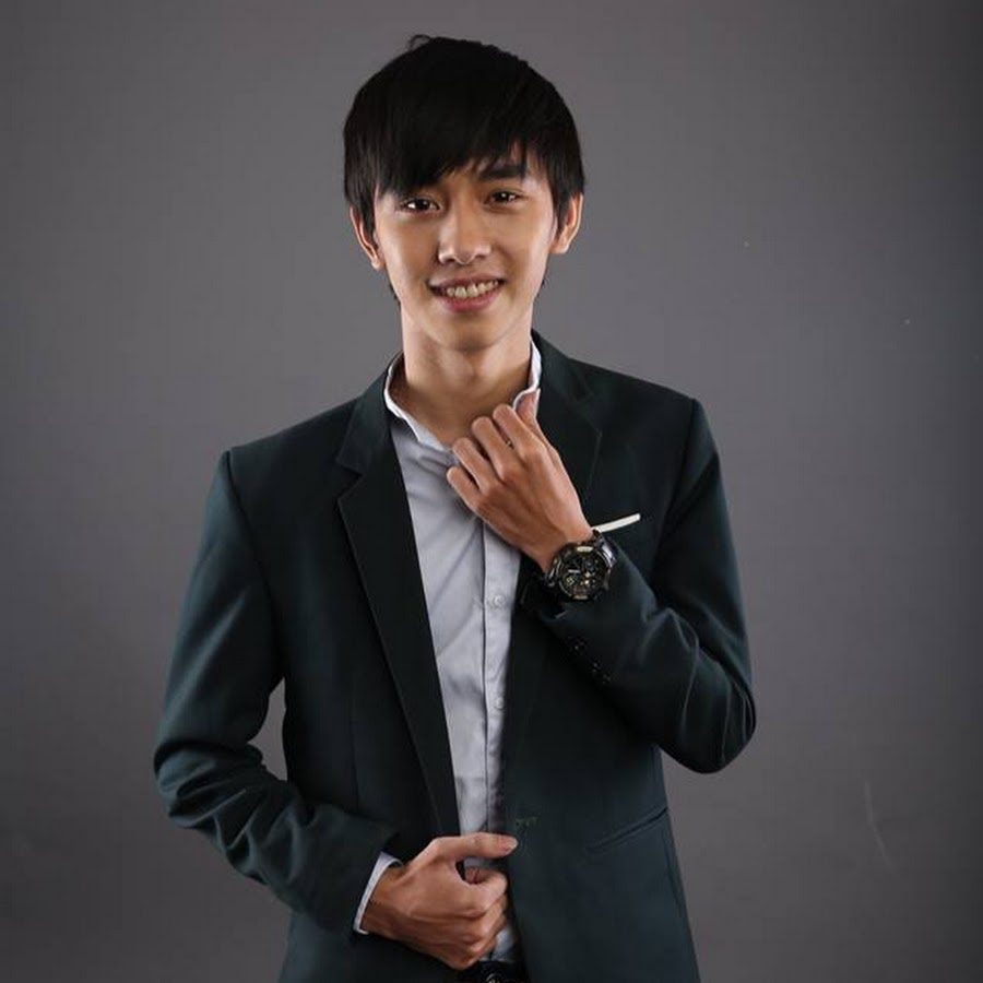 LPL is the region commentator Văn Tùng believes will take the crown at this year's World Championship