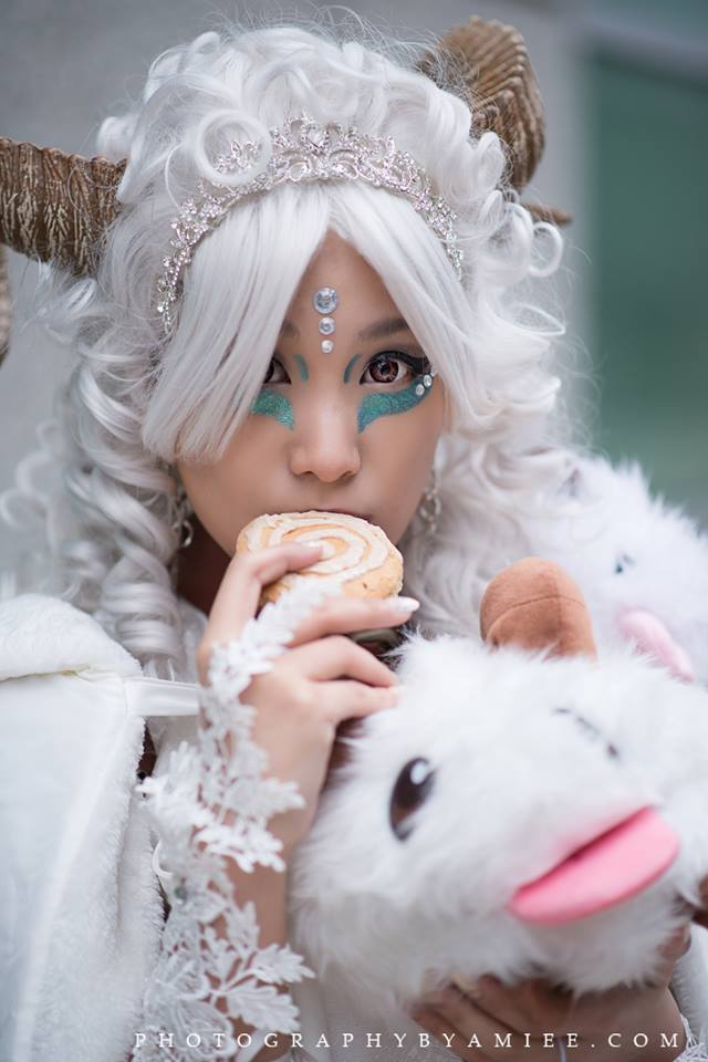LittleBabyChan had an incredibly impressive cosplay of 'Poro Queen'