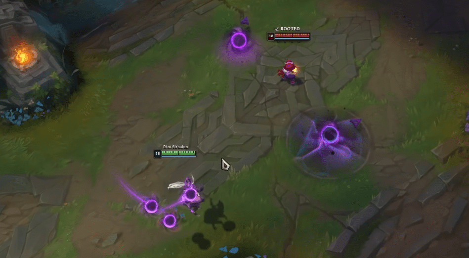 When casting Q - Dark Sphere, the display will resemble her creating a crack in space