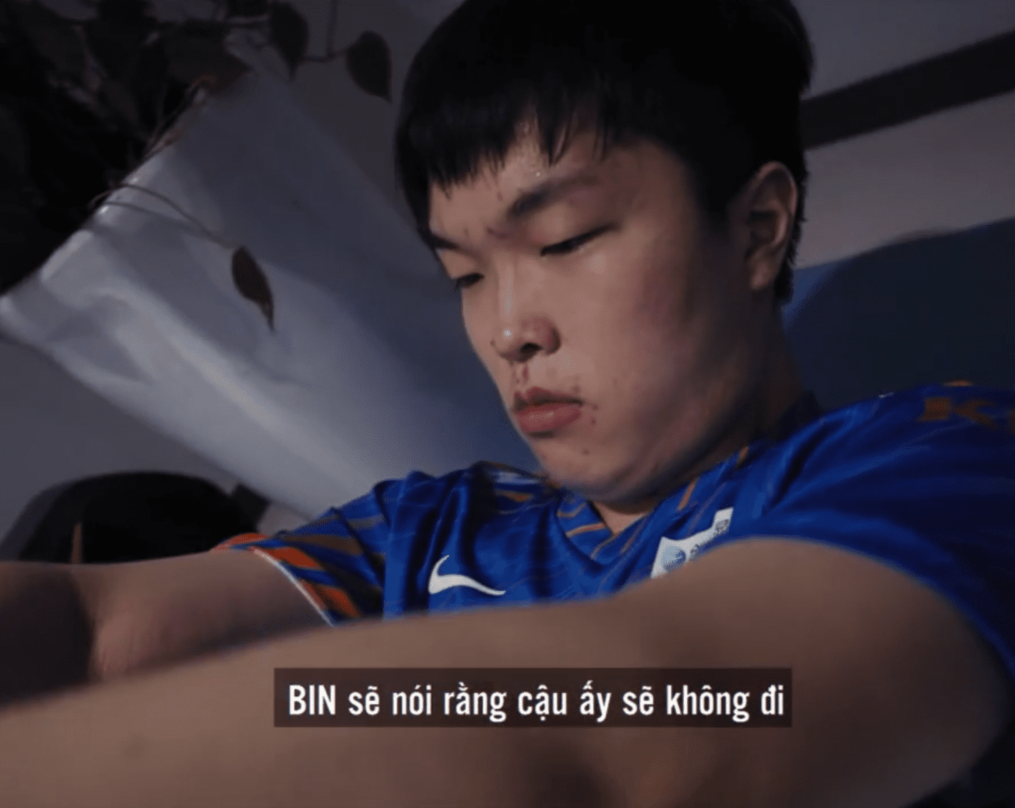 Bin often isolated from his previous teammates and focused on training