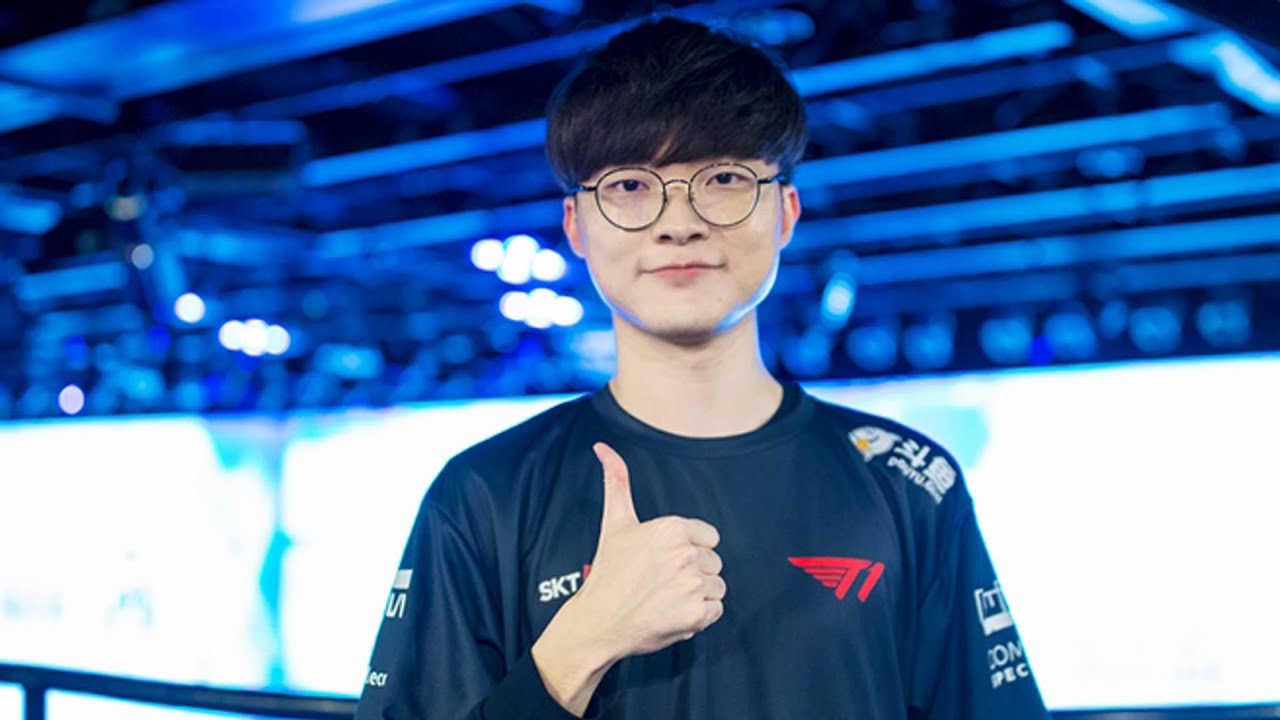However, the Demon King is also refining his new playstyle - a team captain, macro, and playmaker for T1