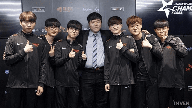 During Coach Kim's tenure at T1, he and the players, especially Faker, went through various ups and downs