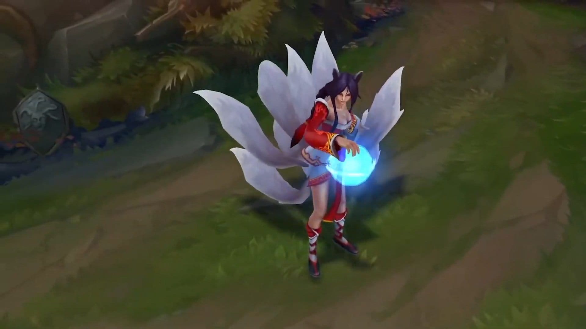 Ahri will also be aesthetically updated like Caitlyn