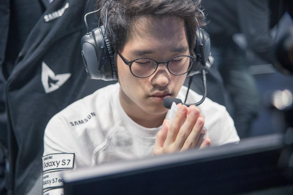But he was not successful afterwards and is now a streamer for Fredit BRION