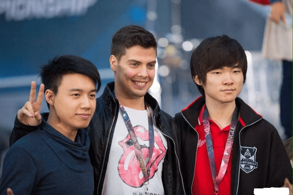 Toyz - xPeke - Faker: 3 mid laners who won the first 3 World Championships in League of Legends