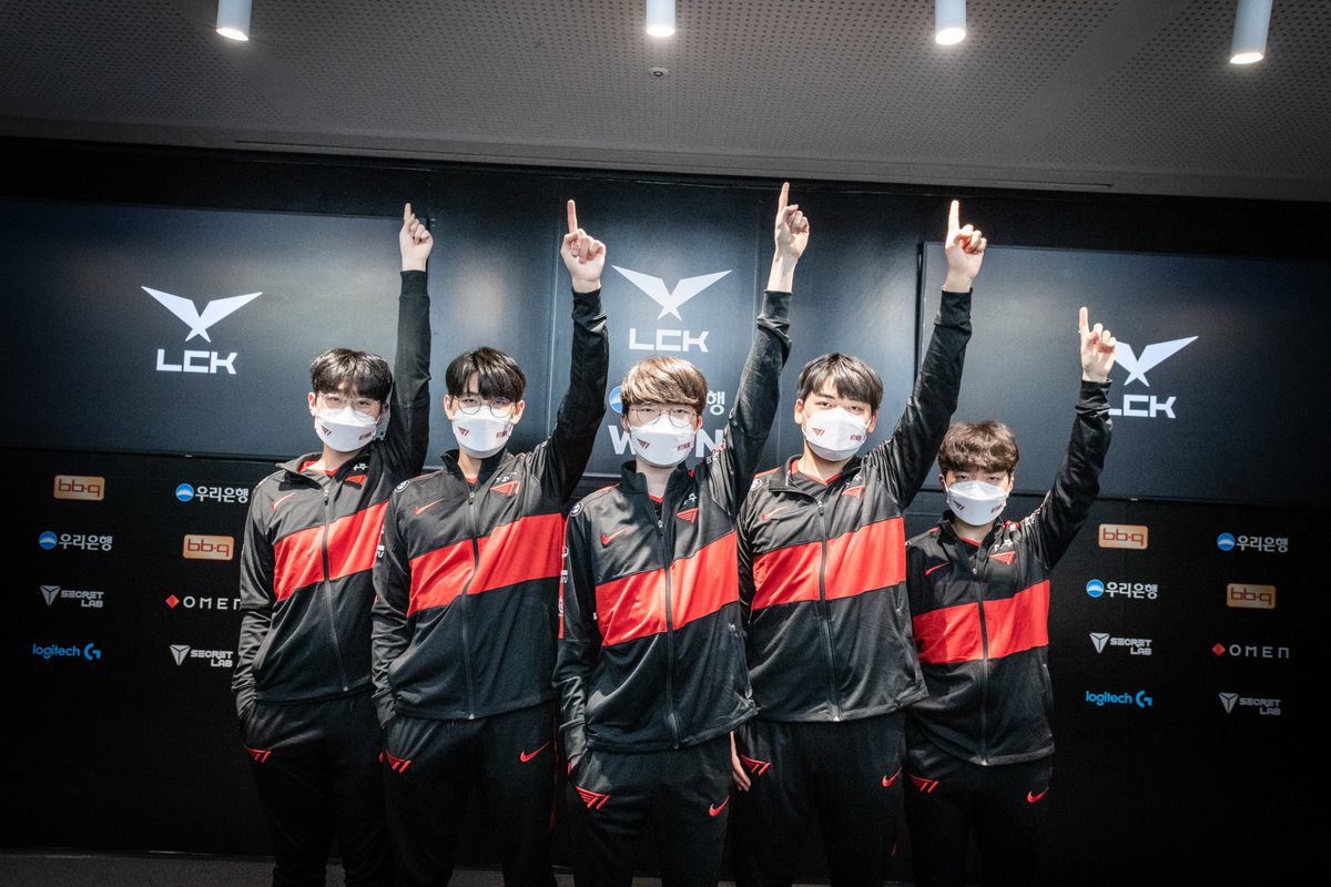 T1 won against DK in the "Super Classic" of the 6th week of LCK Spring 2022