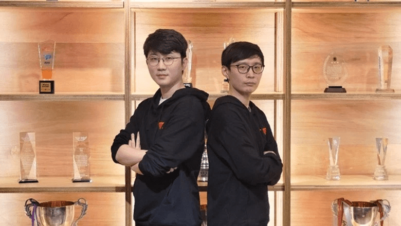 The coaching duo Daeny - Zefa was fired by T1 during the ongoing LCK Summer 2021