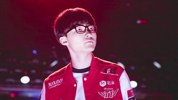 Another memorable year when Faker successfully defended his World Championship title.