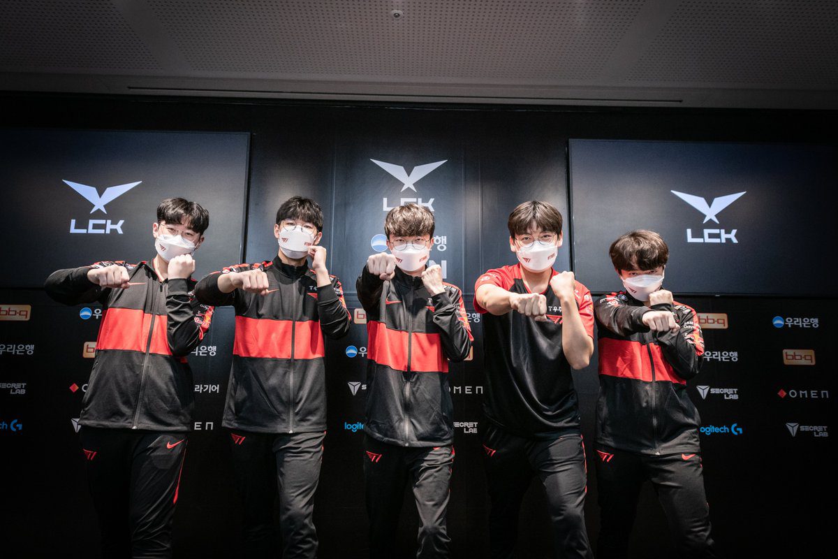 T1 had a relatively easy victory against KDF