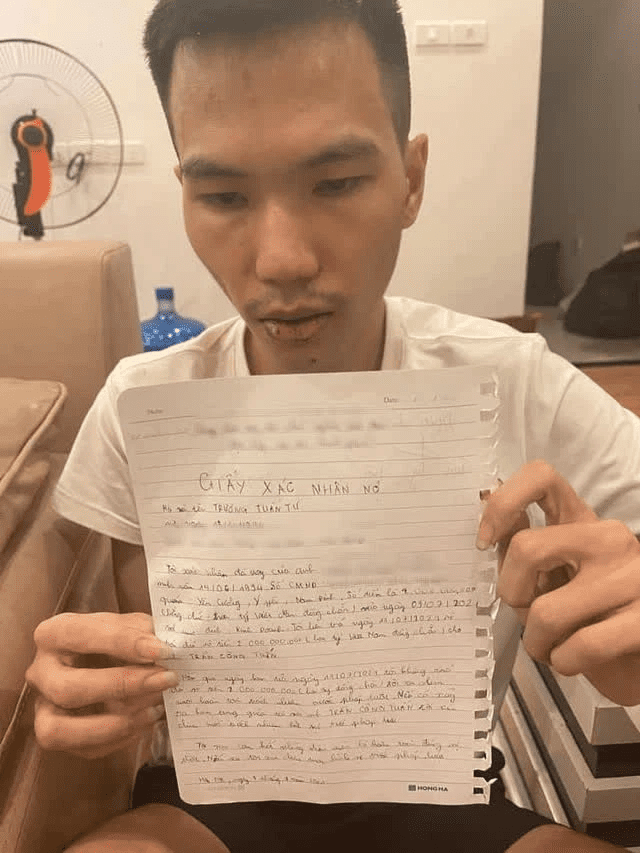 From a beloved streamer alongside Thầy Giáo Ba in establishing the SBTC group, Sena is now remembered only as a debtor due to gambling