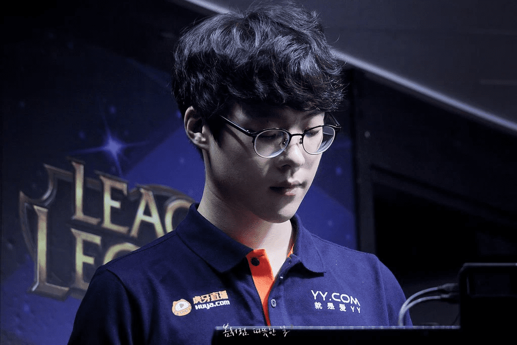 Due to his defeat against SKT T1, Smeb has yet to claim a title at the World Championship, even after retiring