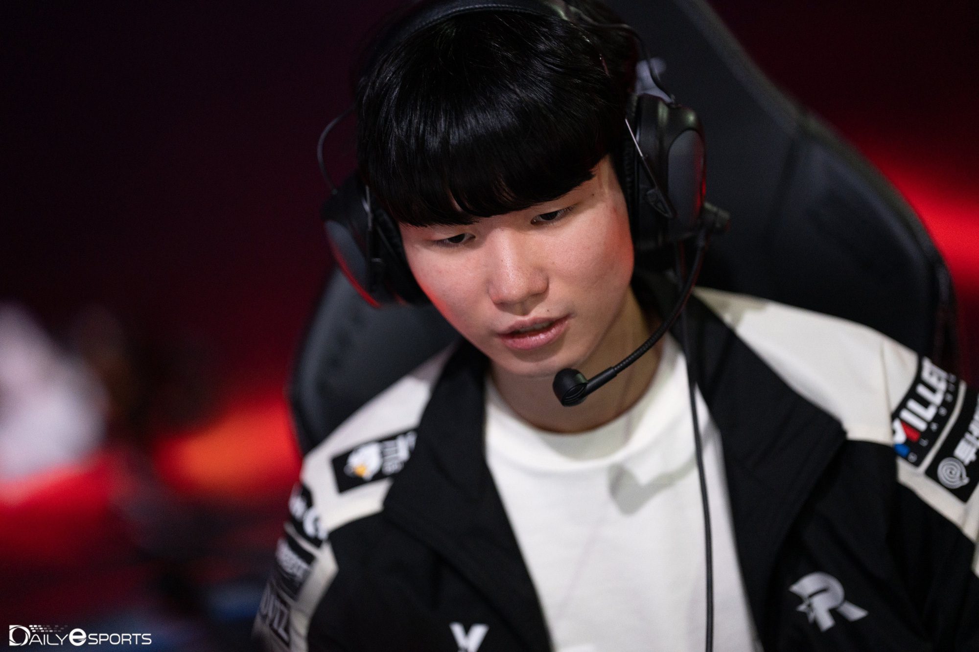Aria's transfer to KT Rolster is seen as a significant loss for DFM on the international stage