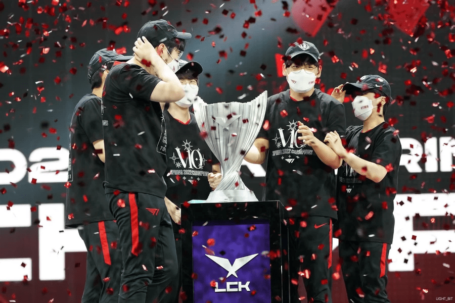 Young players like Zeus are preparing for new pressures and expectations even greater than before the Spring 2022 season