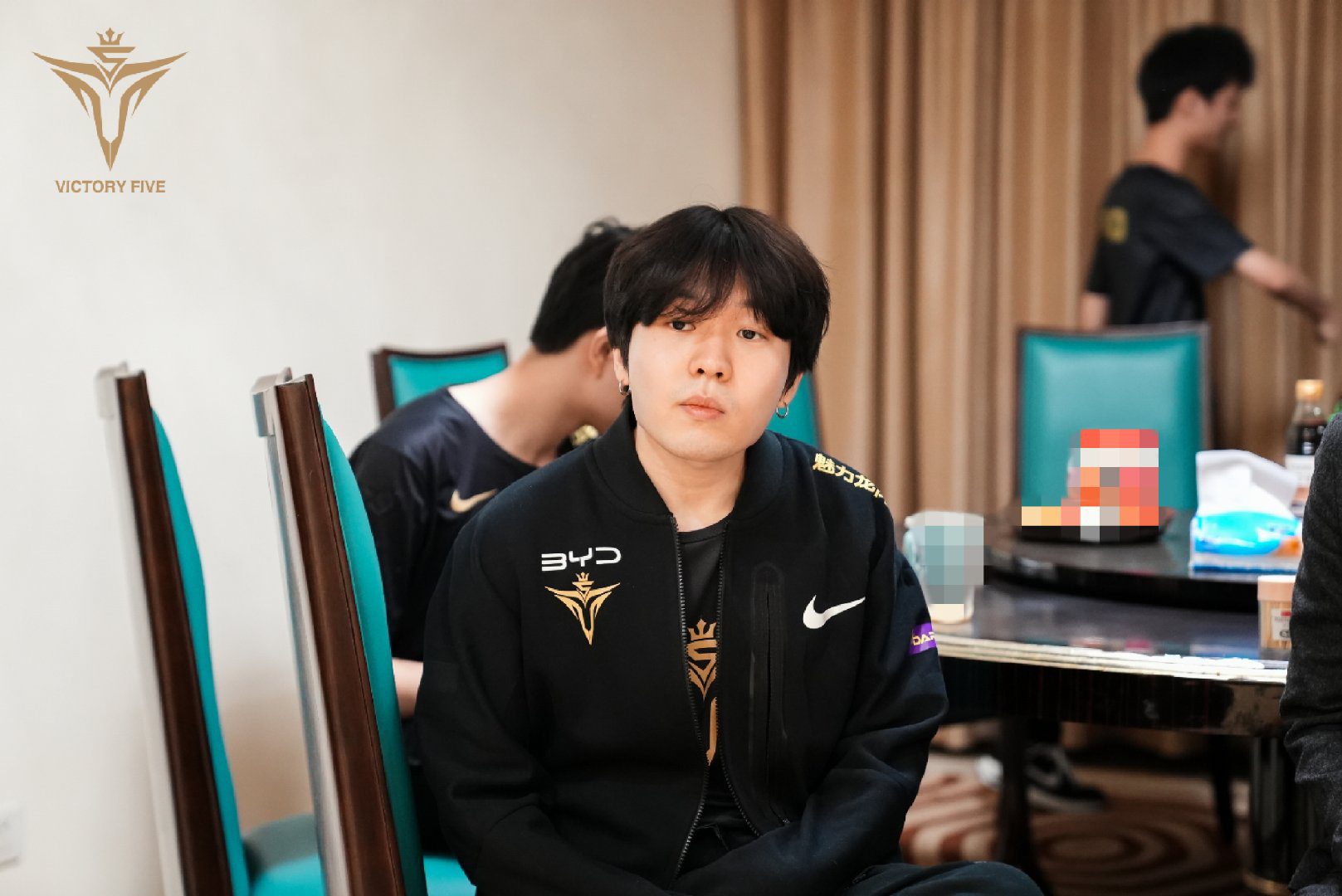 Faker believes Rookie is the best mid laner in the LPL today