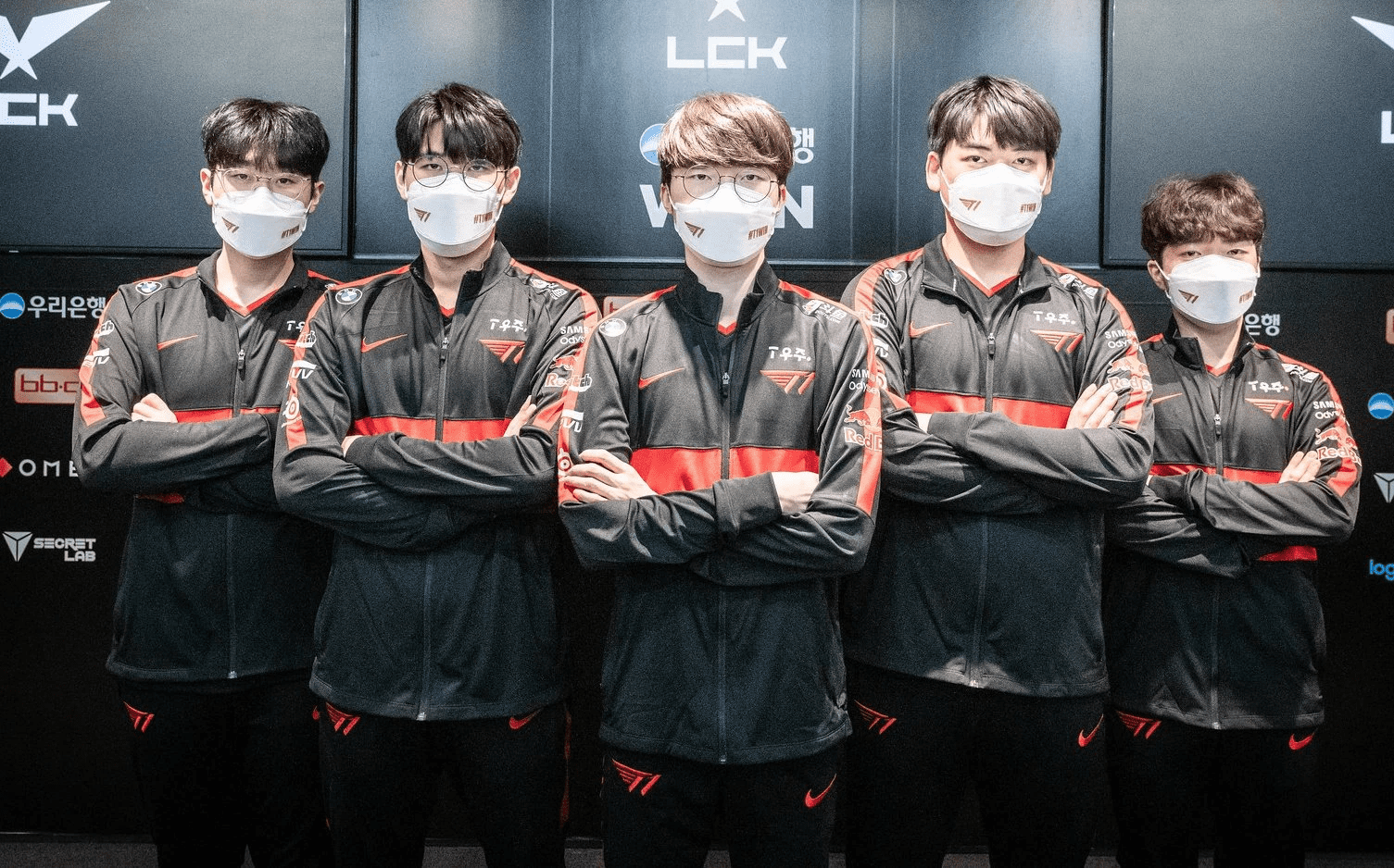 T1 - the team that has just achieved a historic milestone in the League of Legends community