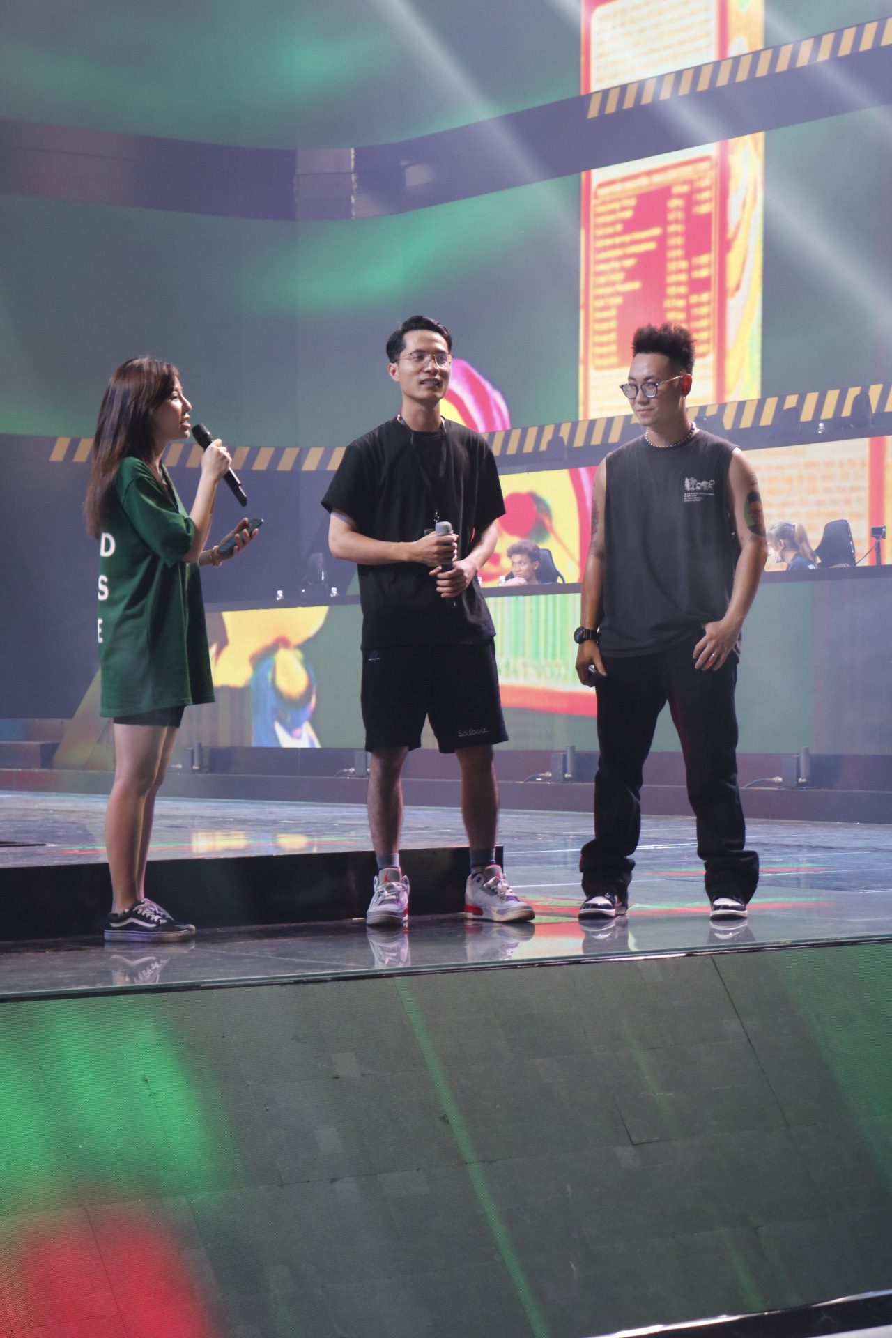 MC Minh Anh and rappers Sol7, Dick