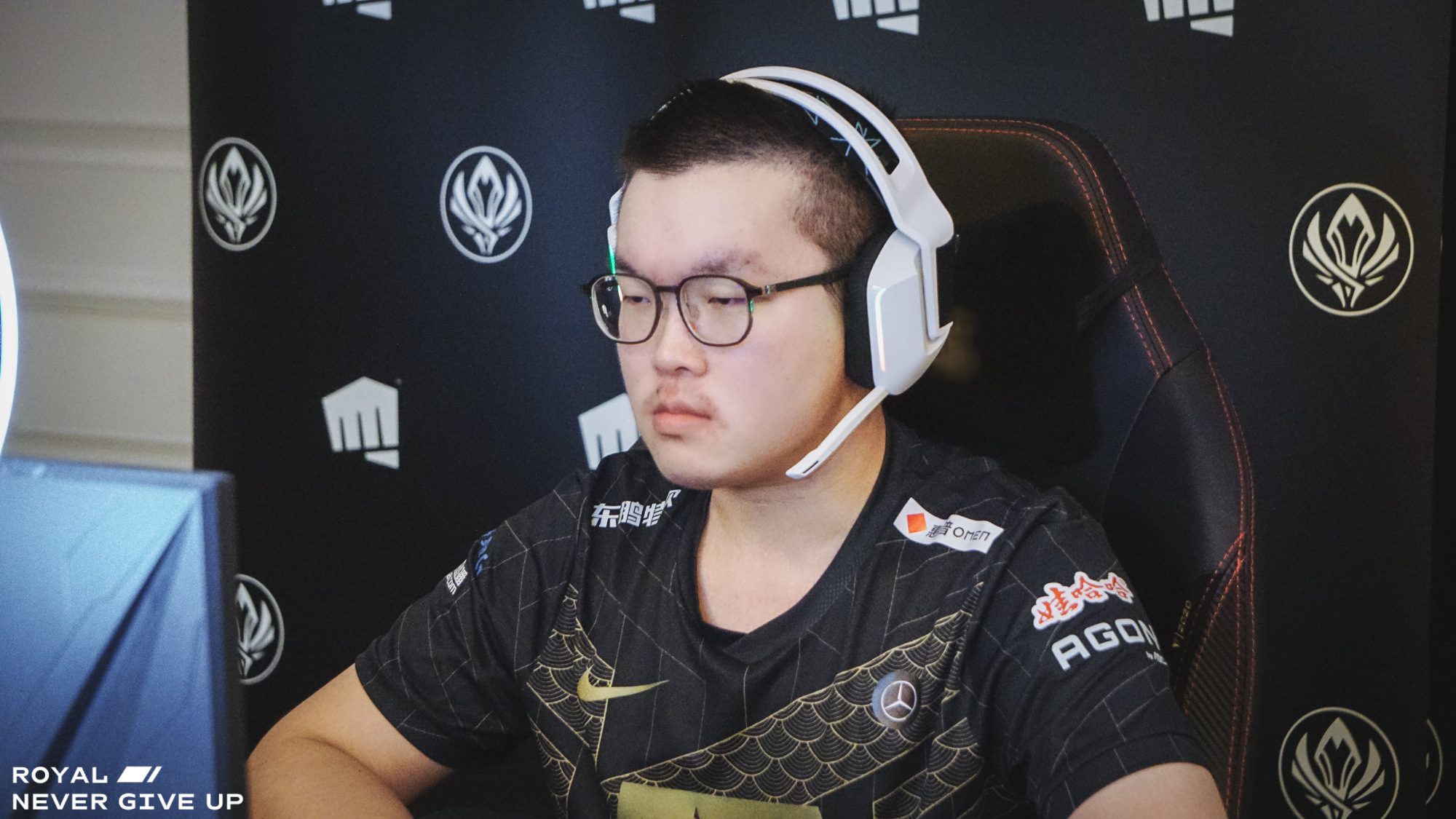 Bin is currently a crucial pillar in RNG's gameplay, especially at MSI 2022