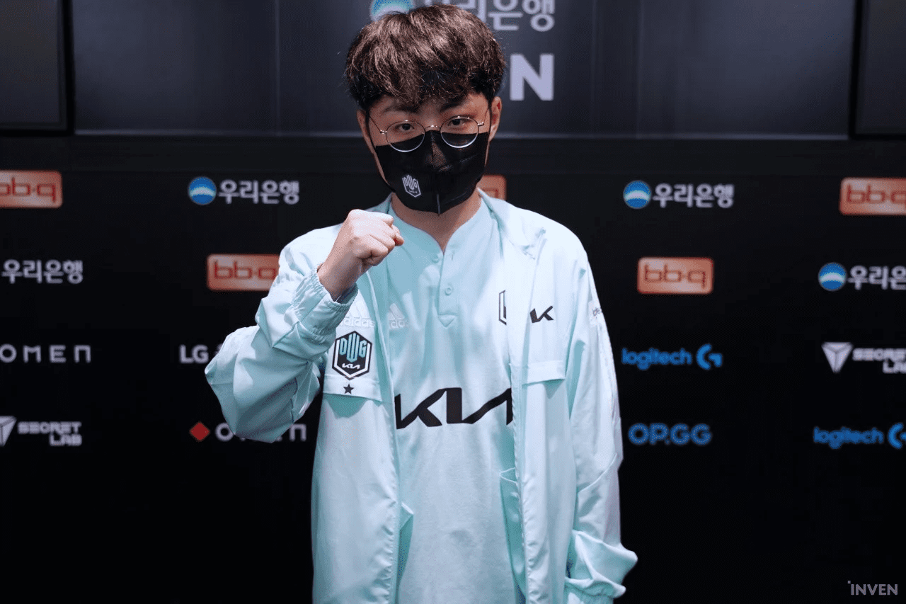 ShowMaker is making a very good impression on LPL fans