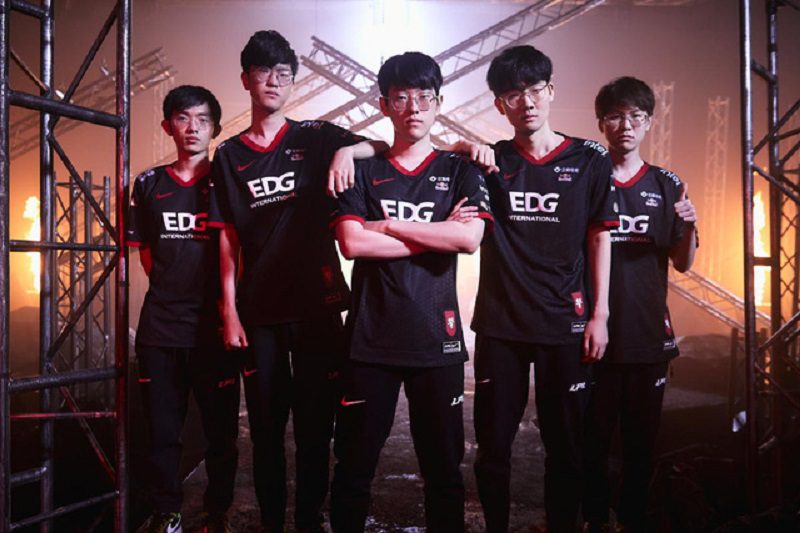 EDG just had a convincing victory over BLG to continue chasing JDG