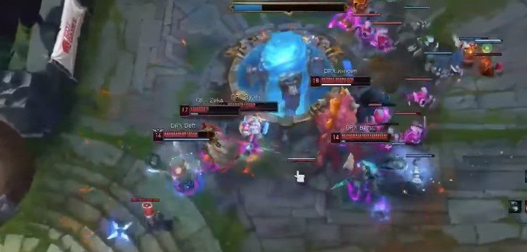 DRX effectively used Swain to thwart DK's fast-paced gameplay