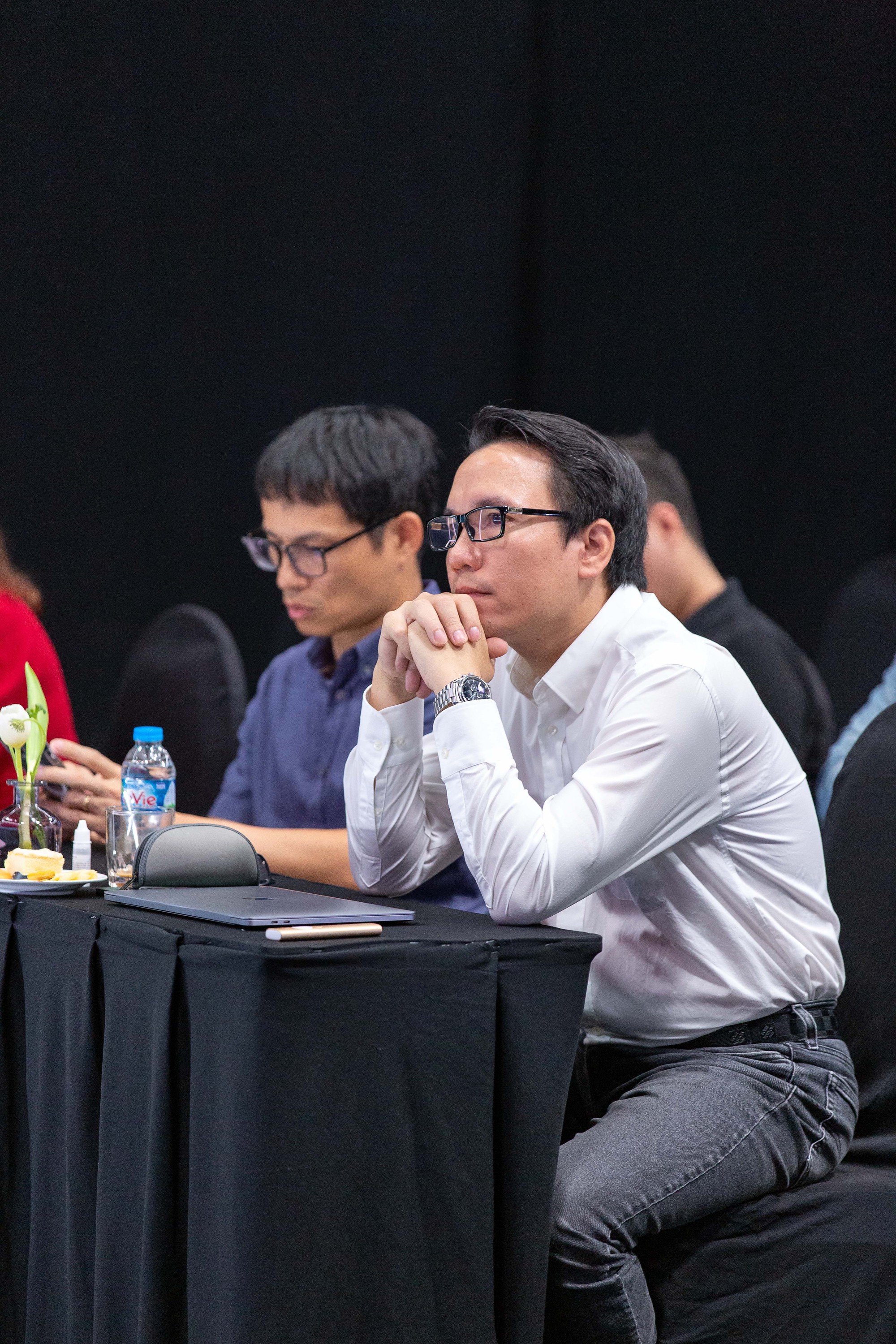 Mr. Nguyen Dang Ngoc - Deputy General Director of VCCorp at the announcement event of the Car Choice Awards 2022