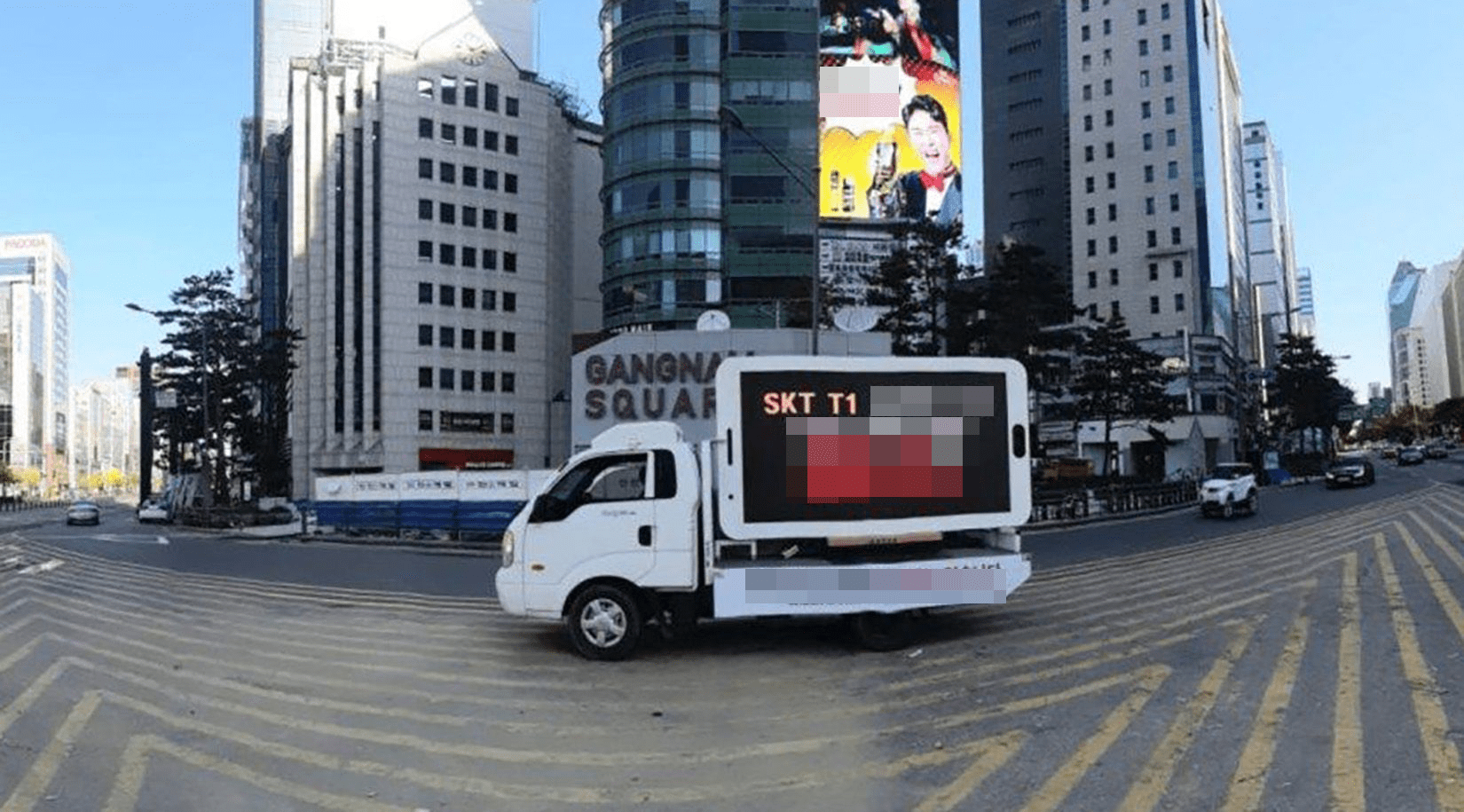 T1 fans once hired a vehicle with banners protesting the team's policies to drive around Seoul