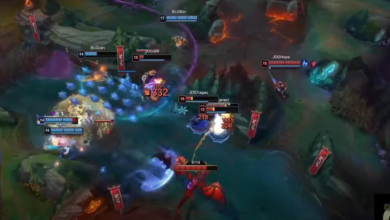 Sivir's Bounce becomes stronger as the game progresses