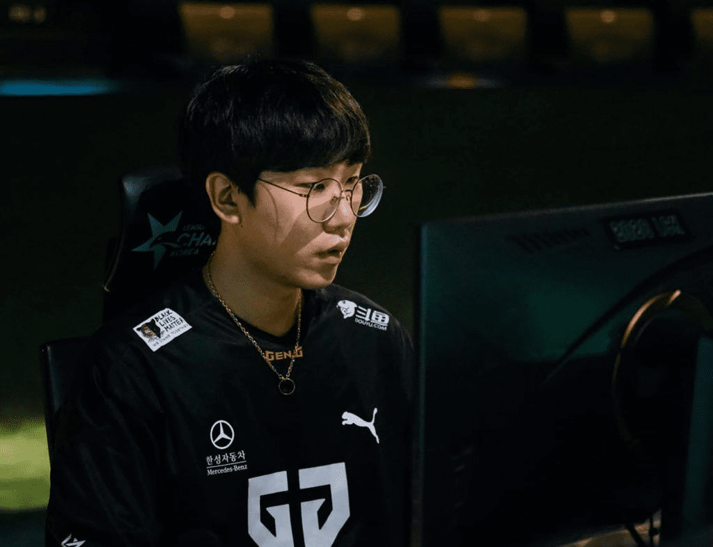AD Ruler advises T1 players to try harder if they want to beat Gen.G