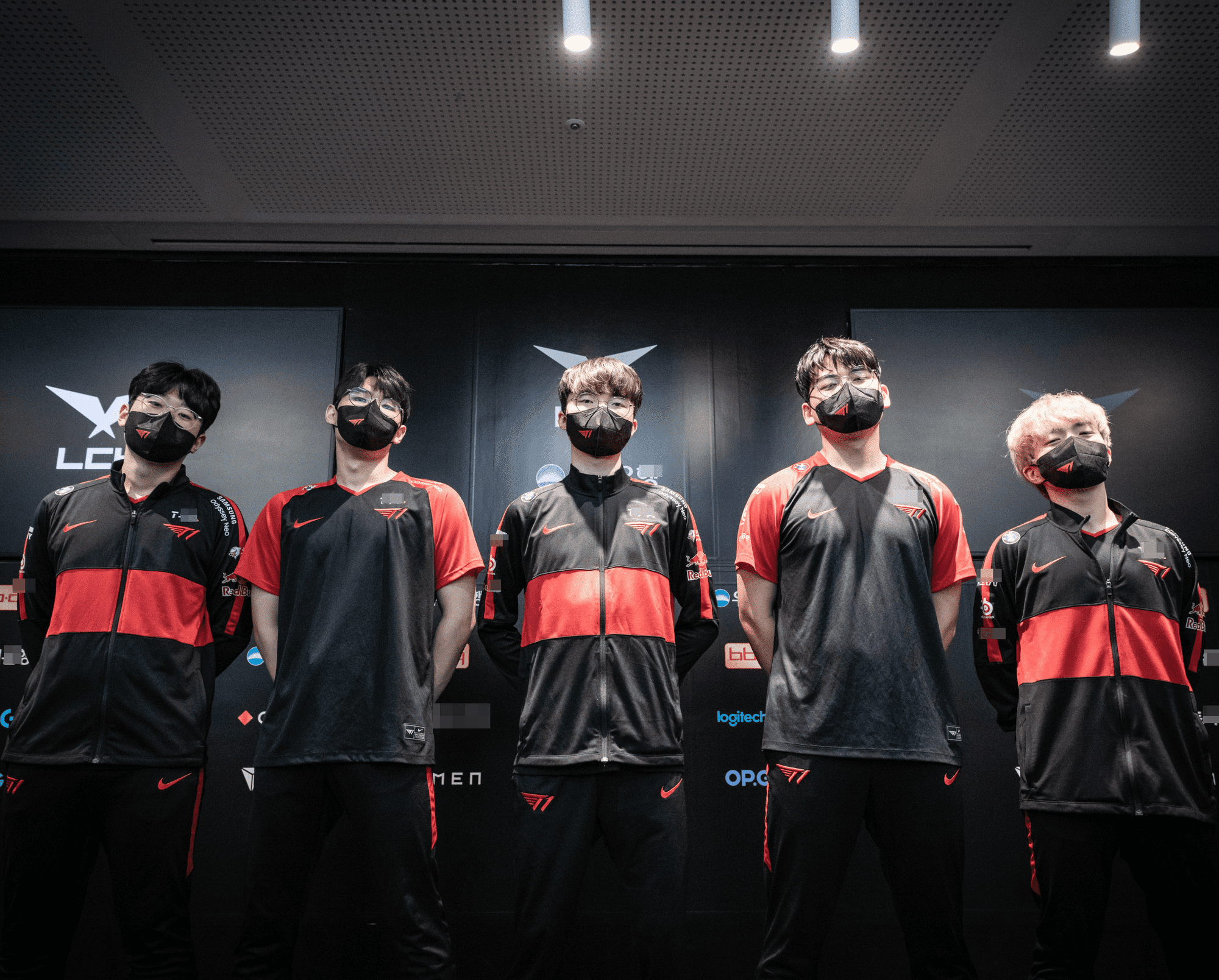 Fans also hope T1 will revitalize its connection with the fan community and show them the team is on the right path to winning the Worlds 2022
