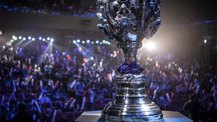 A major international tournament like Worlds with only 7 Bo5 matches is too few
