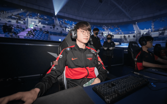 LCK is a region known for its superior macro skills