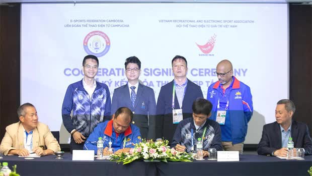 Comprehensive signing ceremony between VIRESA and EFC for organizing Esports content at SEA Games 32