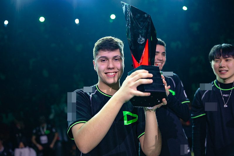 Brance (holding the trophy) is quite a new name at this tournament