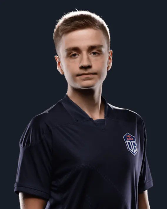 N0tail is a player with a huge salary that many gamers envy