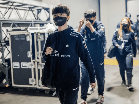 T1 faces a formidable challenge named JDG - the champions of LPL Summer 2022 - source: LoL Esports