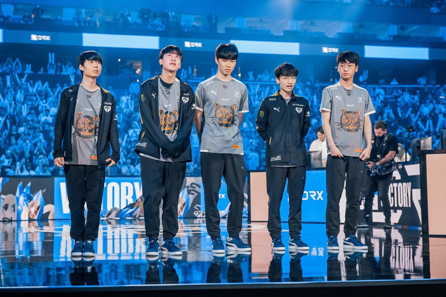 DRX defeats defending champion Gen.G