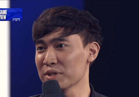 Levi answered interviews fluently in English! - source: LOL Esports