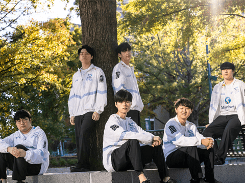 DRX needs to give their all if they want to defeat T1 in the upcoming finals - source: LoL Esports