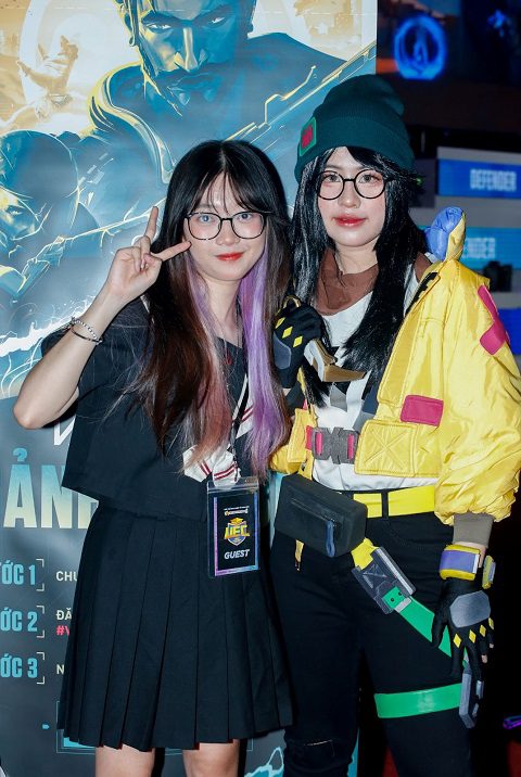 Ha Linh, Head of the Esports Club at the University of Social Sciences and Humanities in Ho Chi Minh City checking in at the Harbor Room - Source: Minh Triết