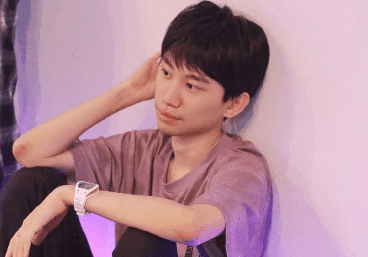 Even Doinb once complained about Faker's rapid camera movements - source: Sohu
