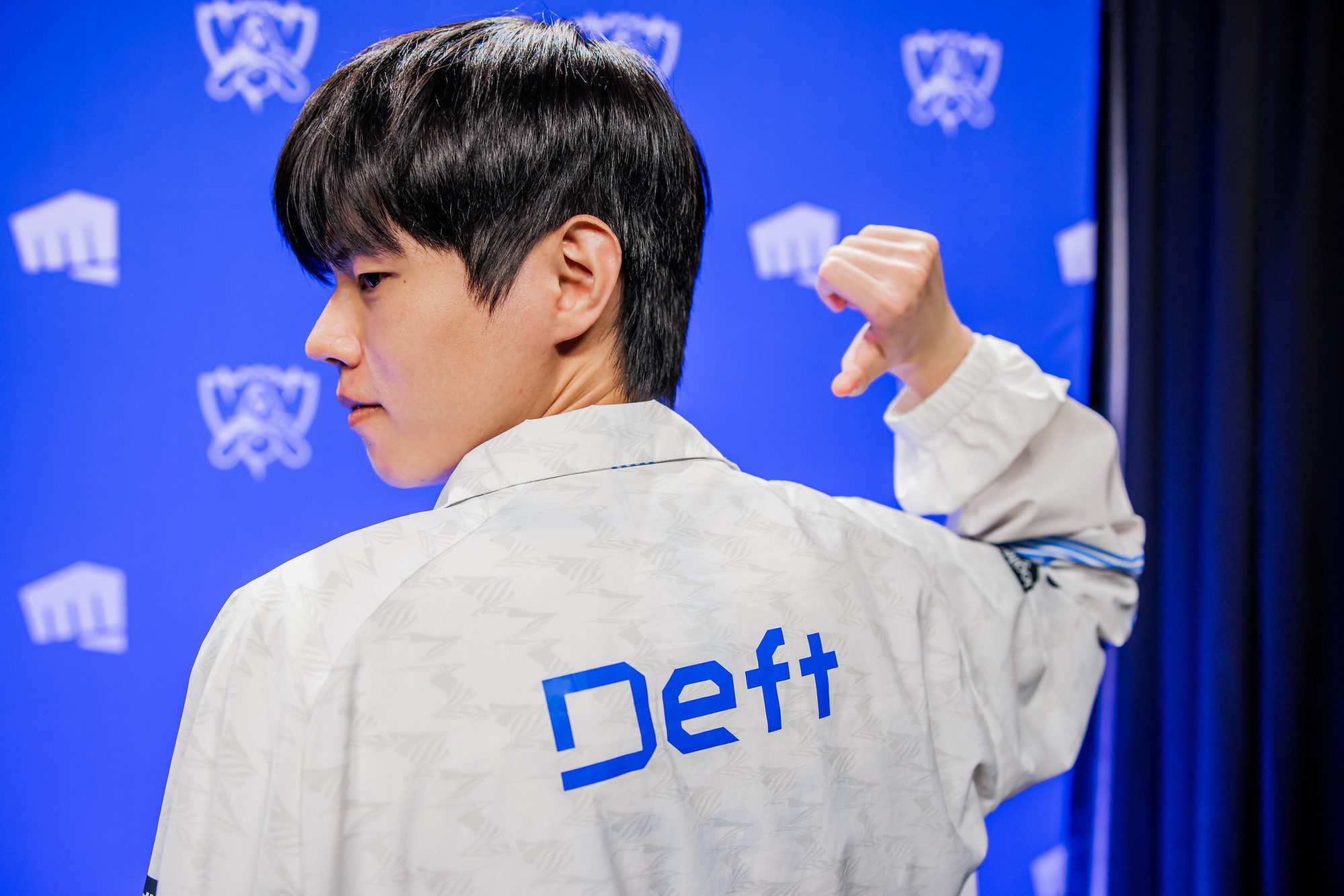 Deft's DRX has excellently defeated TES
