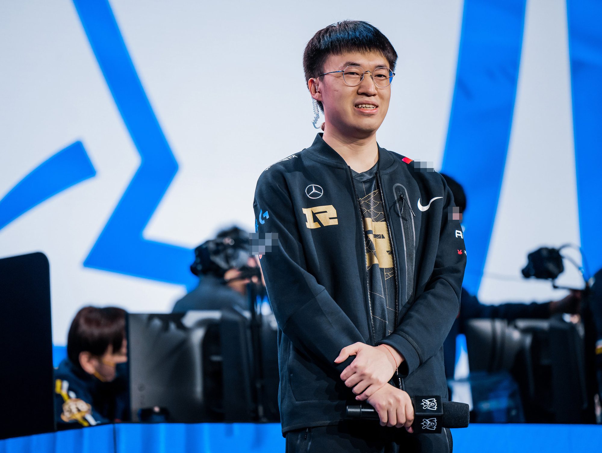 Doinb believes RNG will 100% make it out of the group stage