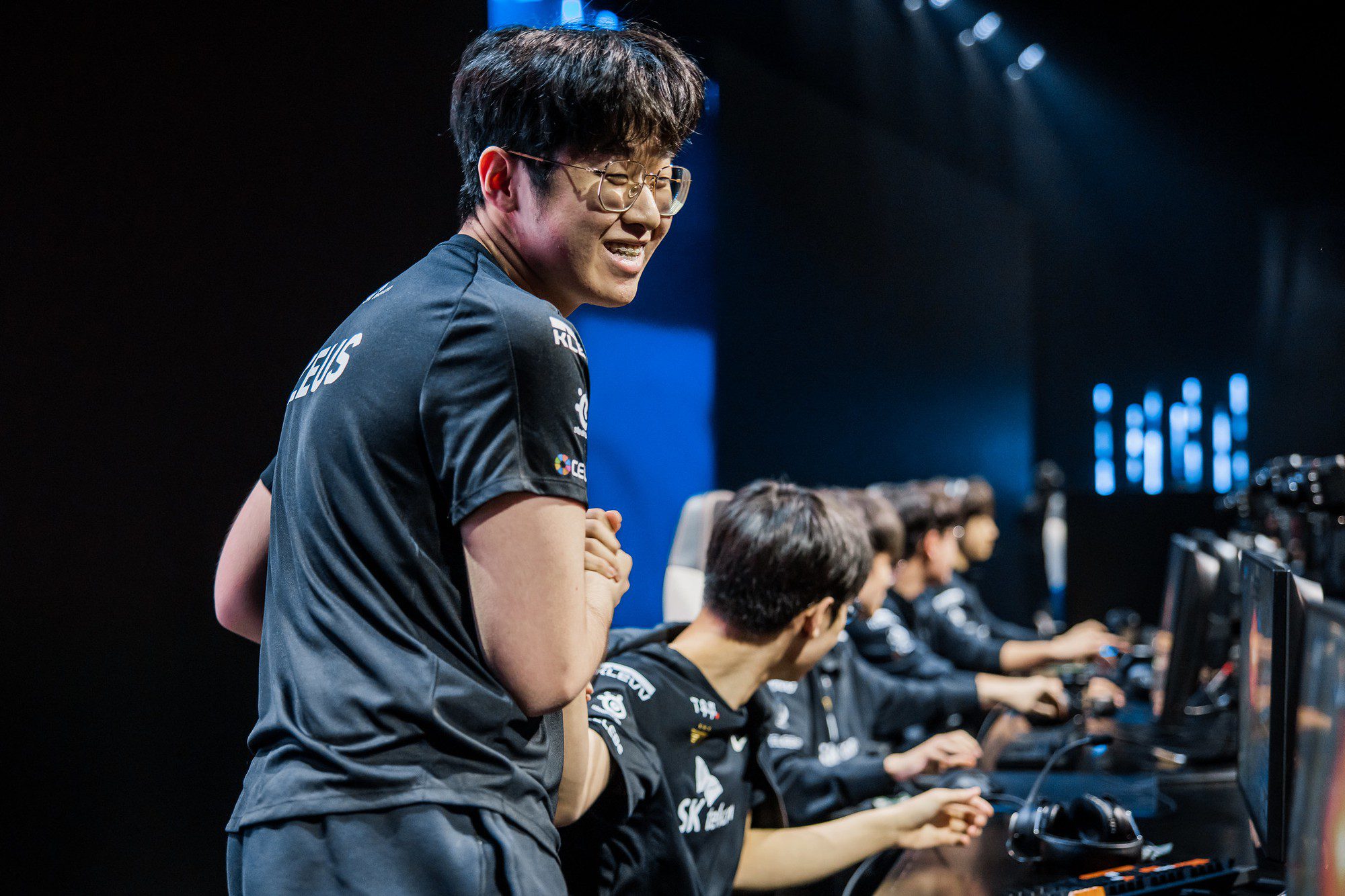 But in the end, Zeus was one of the top contributors to T1