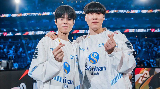 Deft successfully led DRX to the top of Group C in the Main Event