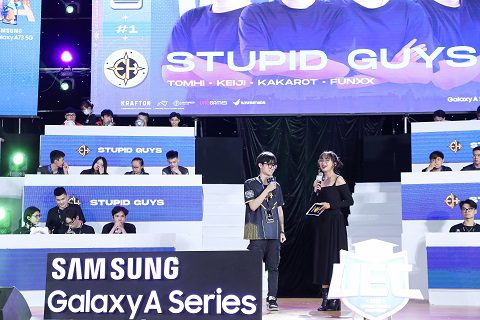 Some games were the first opportunity for MC Minh Nghi to work, such as PUBG Mobile - source: NK