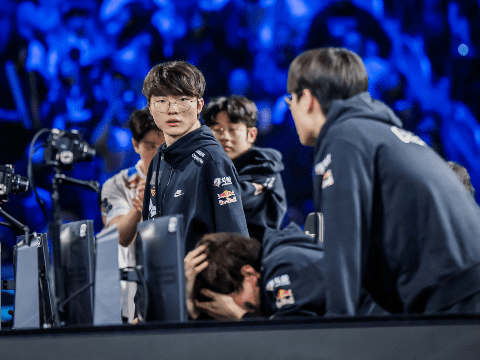 Many fans believe T1 lost due to their stubbornness in the banning phase - source: LoL Esports