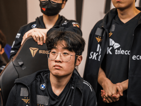 Zeus was forced to use Gwen - a champion that has nearly disappeared at the 2022 World Championship - source: LoL Esports