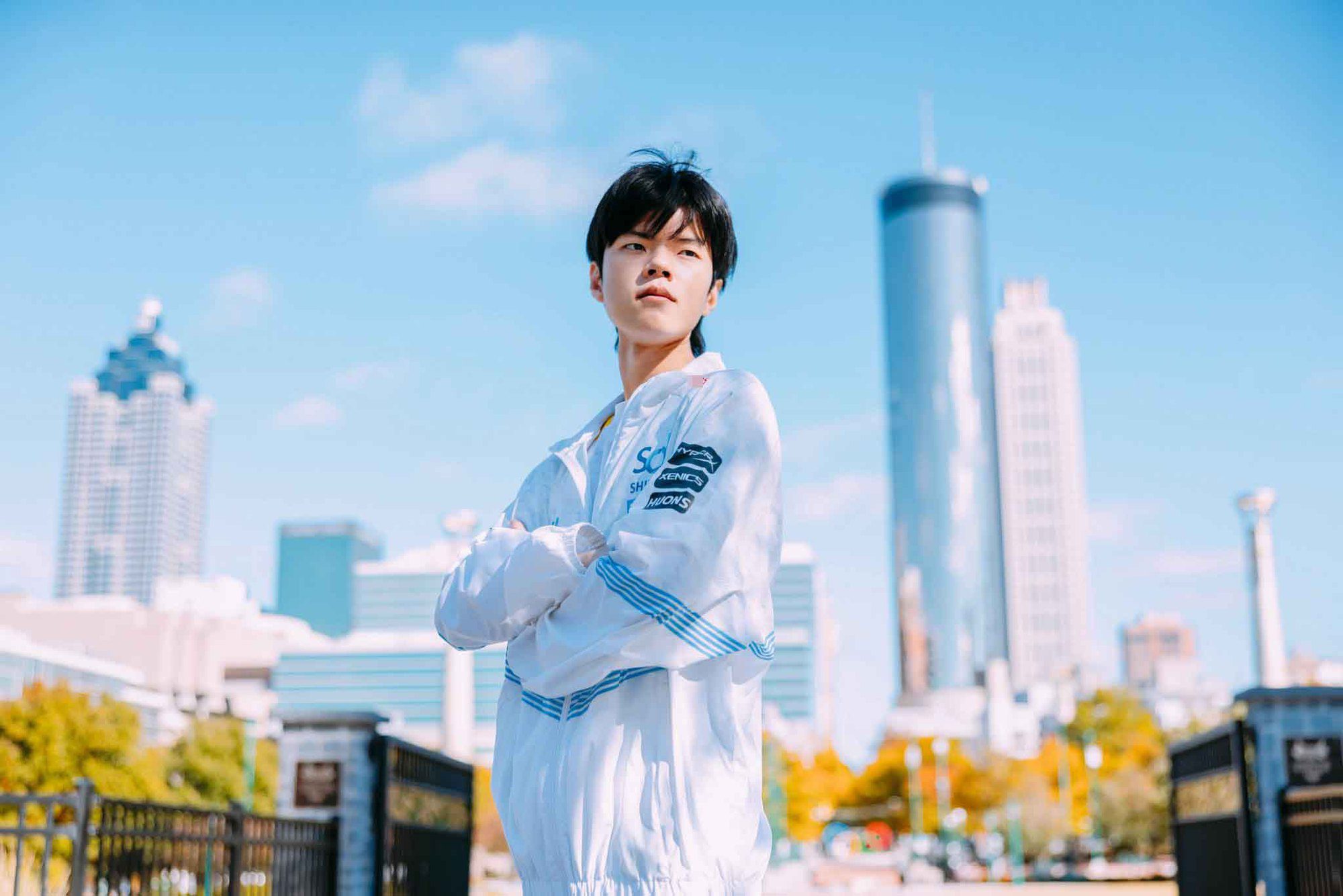 Deft and DRX are the new champions of the LoL scene after their historic victory against T1